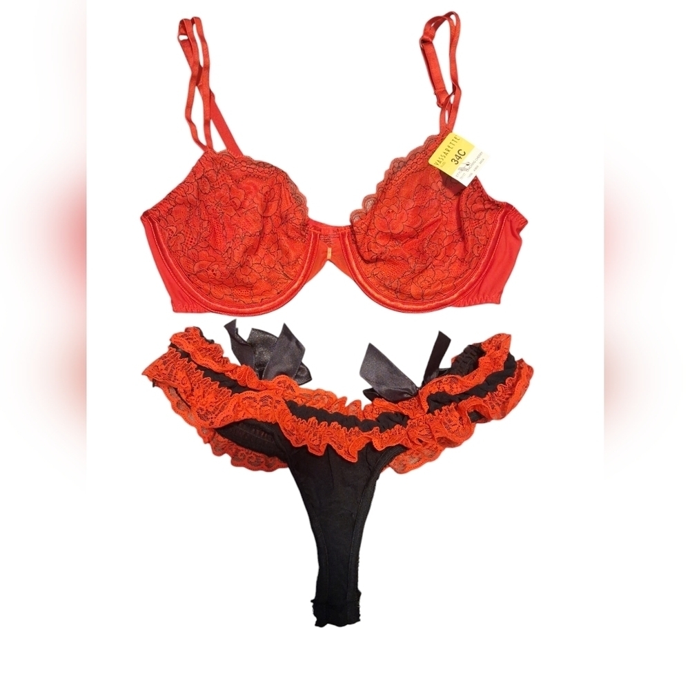 Vassarette red/black sexy lace underwire bra ruffle thong/panty set 34C - Picture 2 of 3